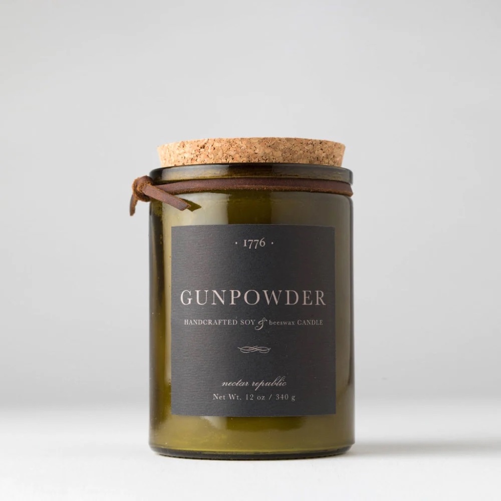 1776 - Beeswax Candle - Gun Powder